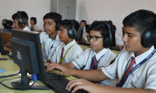 Language Lab Image 2